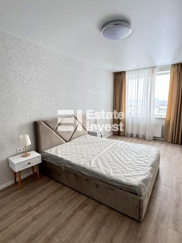 Зелена вул., 5