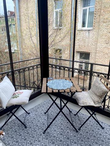 Івана Франка вул., 16/2