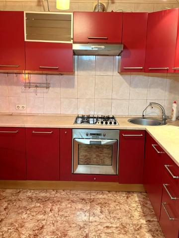 Володимира Івасюка просп. (Героїв Сталінграду), 19