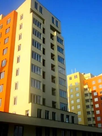 Яблунева вул., 4