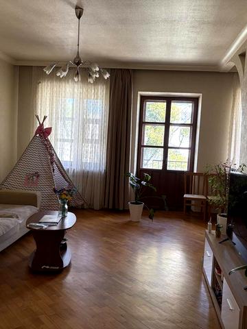 Максиміліанівська вул. (Ольминського), 16