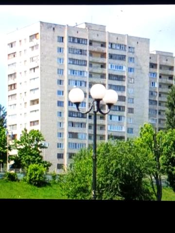 Миколи Василенка вул., 13