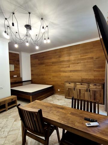 Софіївська вул., 7а