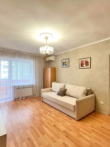 Героїв Дніпра вул., 32-А