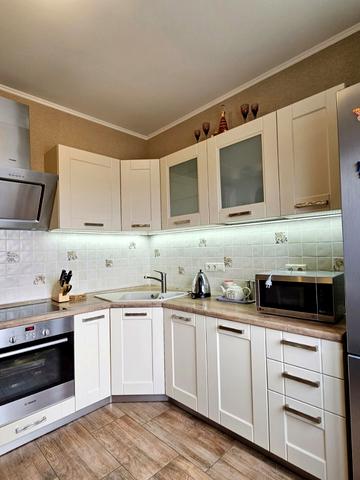 Юрія Кондратюка вул., 3