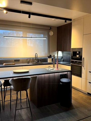 Сонячна вул.