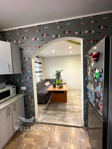 Незалежності бульв. (50 років Жовтня), 14/1