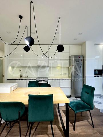 Регенераторна вул., 4к2