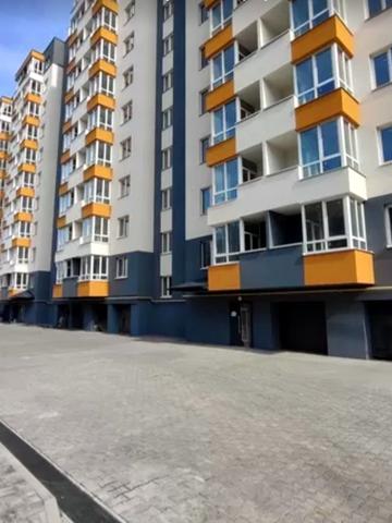 Костя Широцького вул., (Будинок)