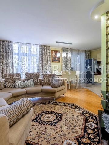 Княжий Затон вул., 11