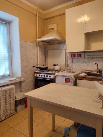 Кирилівська вул. (Фрунзе), 117