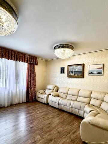 Олеся Гончара вул., 52