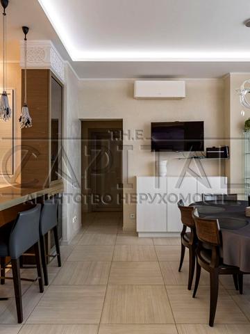 Андрія Верхогляда вул. (Михайла Драгомирова), 3