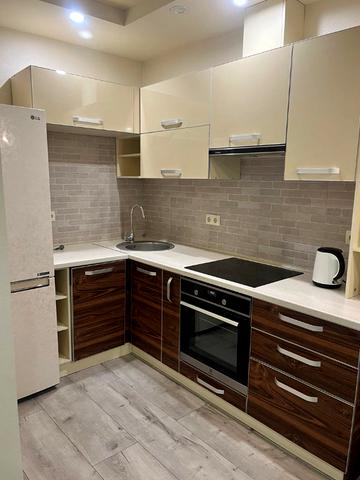 Молочна вул. (Кірова), 32