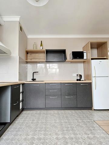 Жамбила Жабаєва вул. (Кузьминська), 22