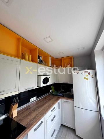 Перемоги просп., 70