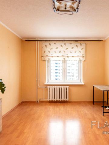 Драгоманова вул., 1-К