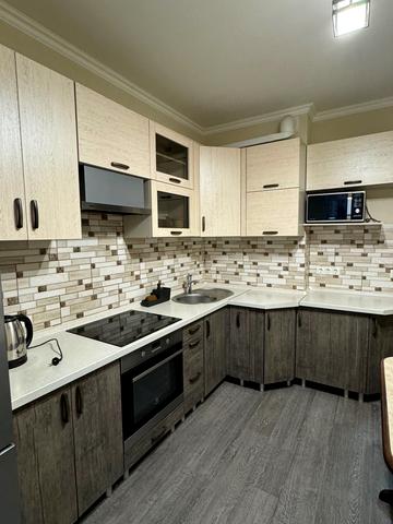 Вячеслава Чорновола вул., 6-А