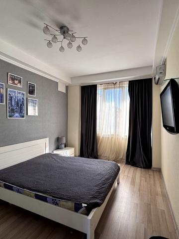 Тараса Шевченка бульв., 2