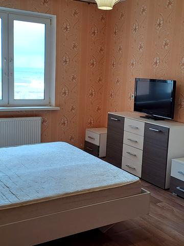 Милославська вул., 16