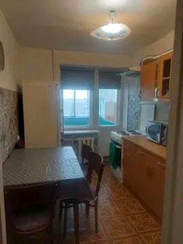 Василя Симоненка вул. (), 9