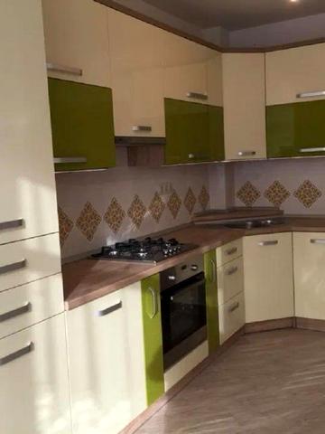 Пасічна вул., 29