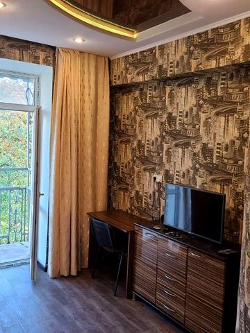 Данилевського вул., 19