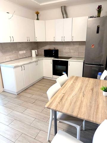 Архітекторська вул., 24