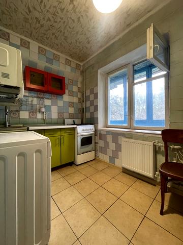 Кубанської України вул. (Маршала Жукова), 35/24