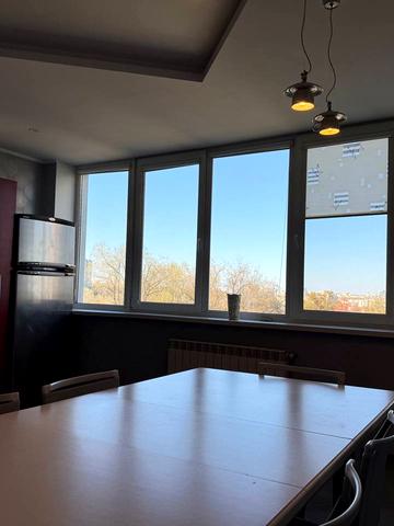 Миколи Амосова вул., 4