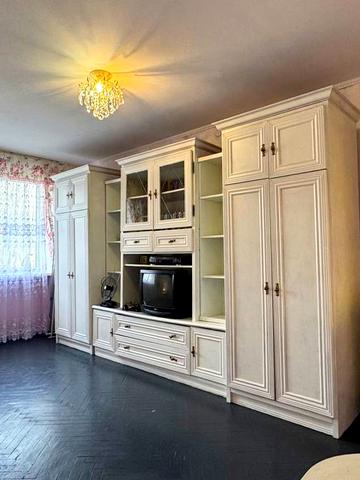 Польова вул., 30