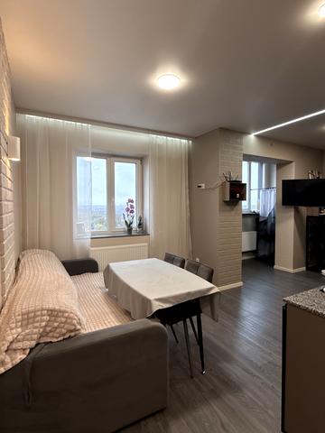 Полтавський Шлях вул., 181-Б