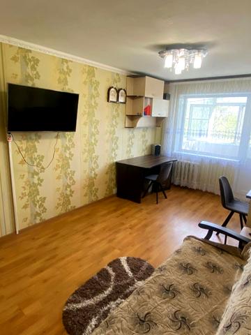 Ньютона вул., 133