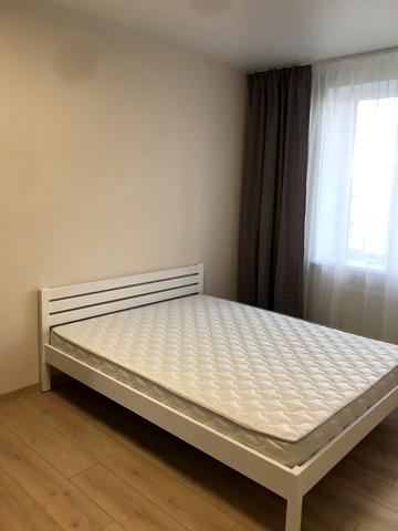 Шевченка вул., (Будинок 1)