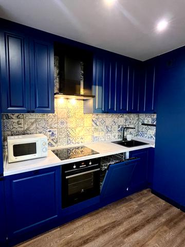 Юлії Здановської вул. (Ломоносова), 85