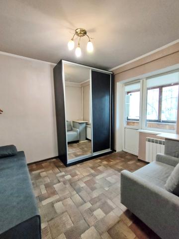 Героїв Дніпра вул., 3