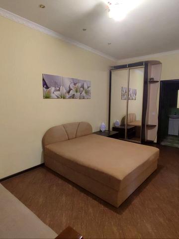 Маєра Балабана вул., 9