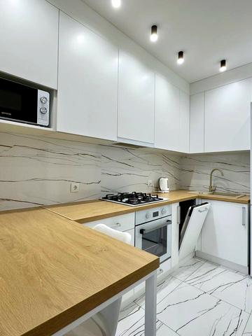 Зелена вул., 204а