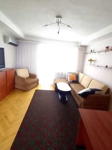 Лесі Українки бульв., 28