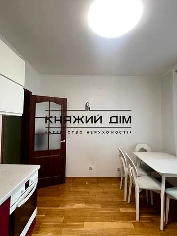 Єлизавети Чавдар вул., 34