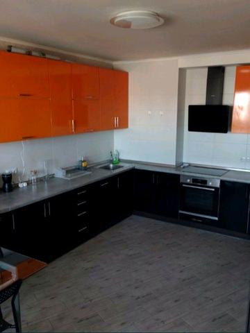 Ясинуватський пров., 11