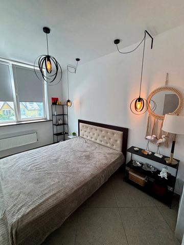 Струмок вул., 9