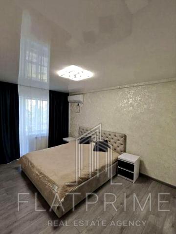 Остафія Дашкевича вул. (Курнатовського), 11