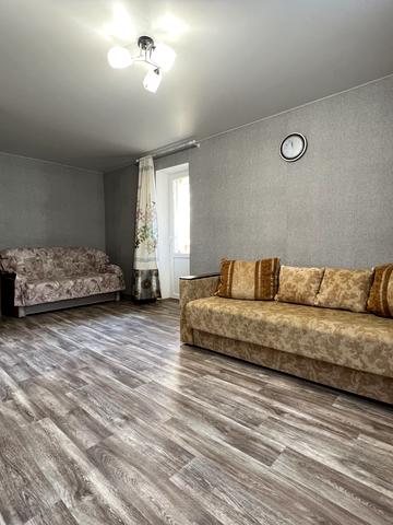 Терещенківська вул. (Червоного Козацтва), 4