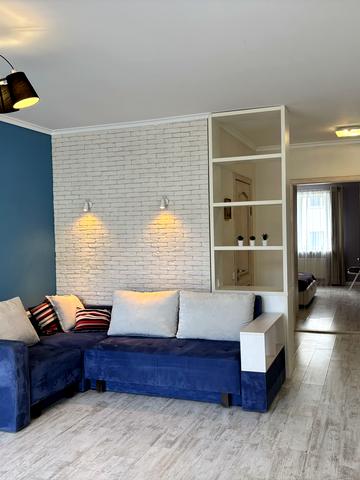 Волинська вул., 3