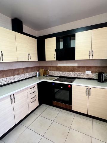 Василя Стуса вул., 7-Б