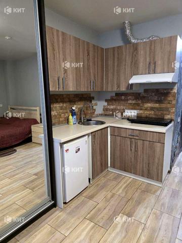 Ярославська вул., 25а