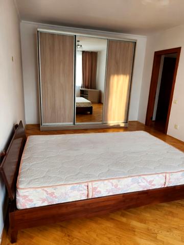 Михайла Гориня вул. (), 39