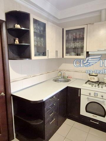 Червоної Калини просп. (Володимира Маяковського), 32-Г