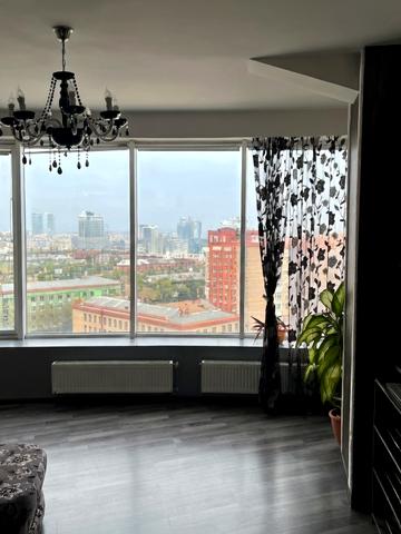 Королеви Єлизавети ІІ вул. (Глинки), 2